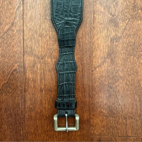 A Different Dialogue Women’s Black Leather Belt, Croc Embossed Made in England main image 10